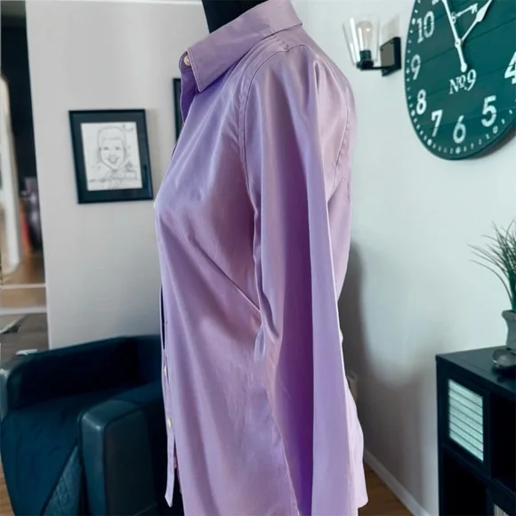 Banana Republic, Women’s Fitted, Button-Down Top. Lavender, Stretch, 8P - Picture 6 of 13